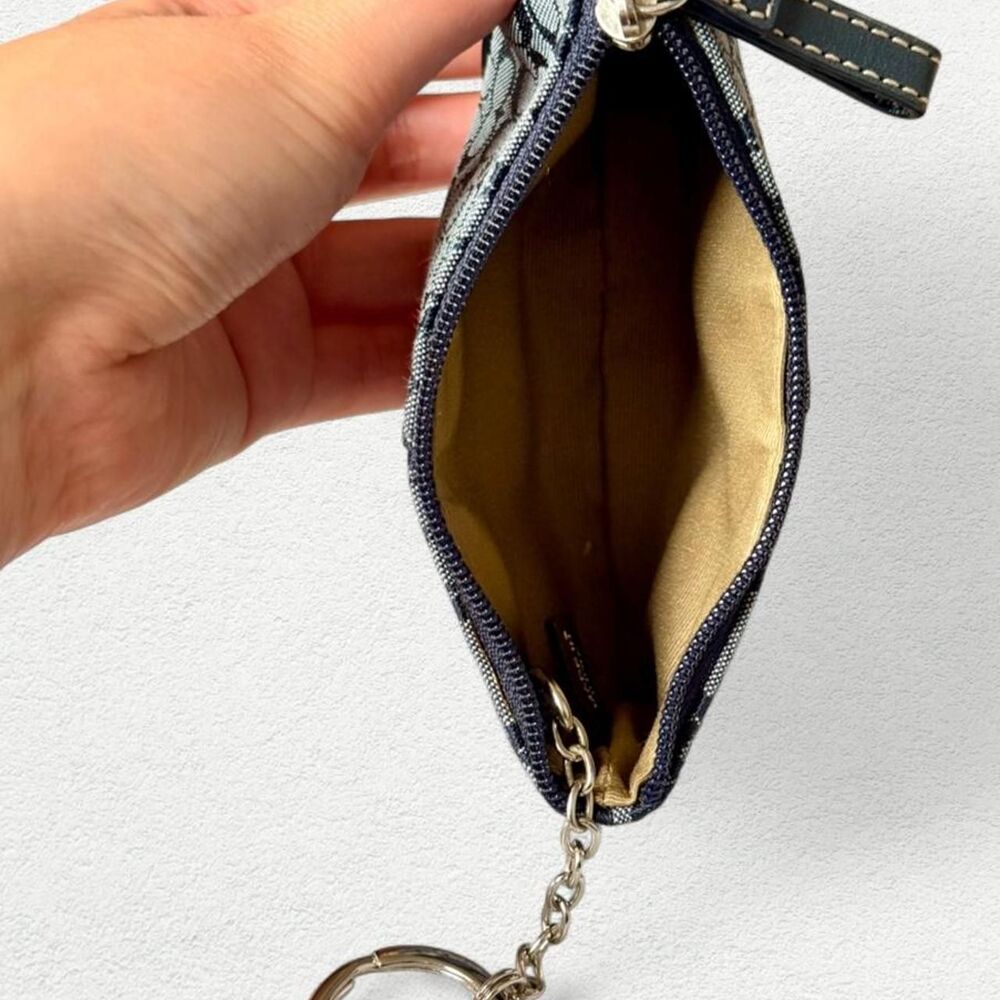 COACH Signature Y2K Vintage Coin Purse with Keychain in Navy Blue NWOT - Picture 3 of 3